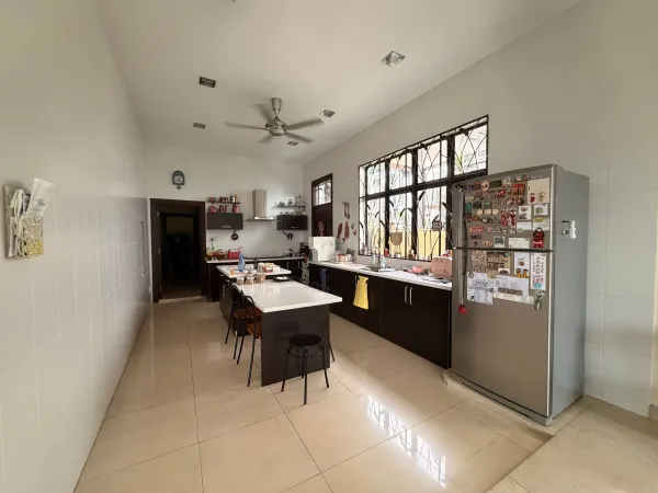 Happy Garden - Semi-Detached House in Jalan Klang Lama (Old Klang Road)